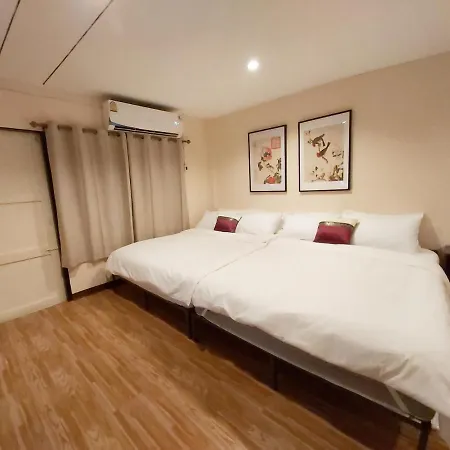 Real Bangkok Guesthouse Private 3Br Home 3 Min To Bts Ratchathewi Exterior photo