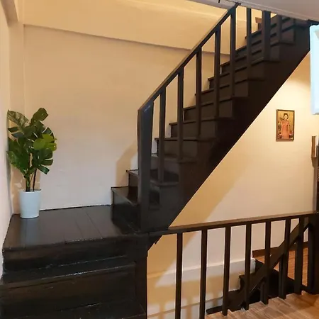 Real Bangkok Guesthouse Private 3Br Home 3 Min To Bts Ratchathewi Exterior photo