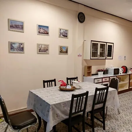 Real Bangkok Guesthouse Private 3Br Home 3 Min To Bts Ratchathewi Exterior photo